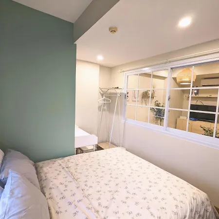 Cottonwood Apartment At Sudirman Suites Bandung 5-Pax Exterior photo